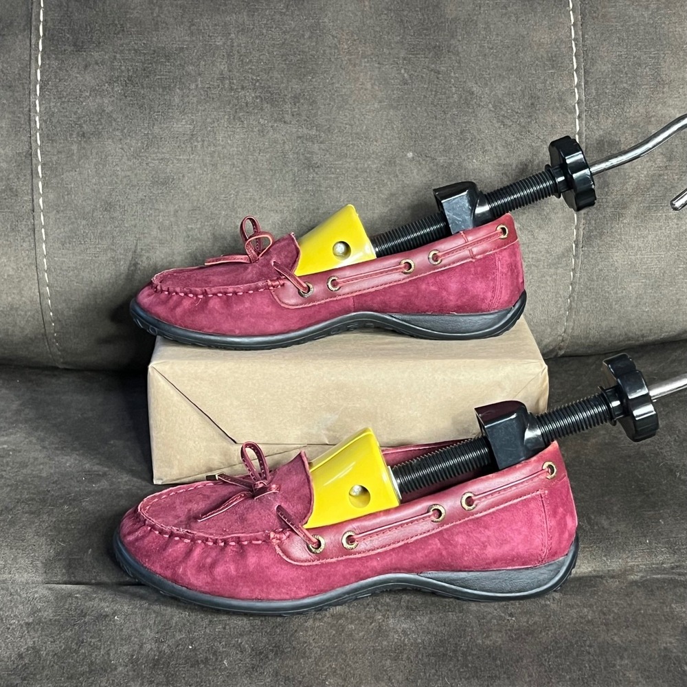 Vionic Women's Suede Moccasin Loafers Orthotic Arch‎ Support Size 8 Burgundy